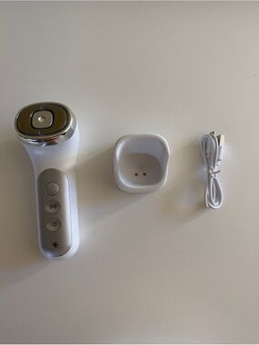 Medicube Age-R Ussera skin tightening device